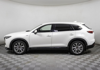 Подержанный автомобиль Mazda CX-9 2021 года (8 фото)