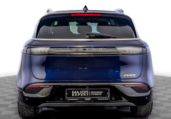 Подержанный автомобиль Voyah Free 2023 года (6 фото)