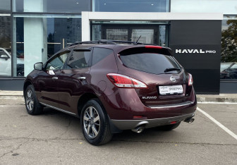 Подержанный автомобиль Nissan Murano Suv 2014 года (7 фото)