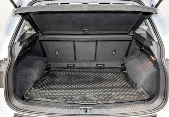 Подержанный автомобиль Volkswagen Tiguan 2020 года (10 фото)