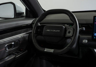 Подержанный автомобиль Jetour Dashing 2025 года (10 фото)