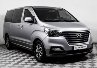 Подержанный автомобиль Hyundai Grand Starex 2018 года (3 фото)