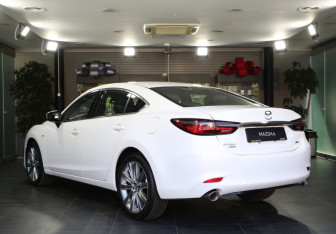 Новый Mazda 6 Sedan 2023 (5 фото)