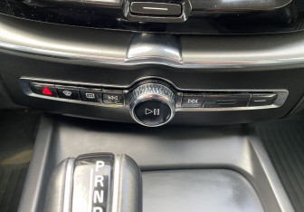 Подержанный автомобиль Volvo XC60 2021 года (13 фото)