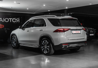 Новый Mercedes-Benz GLE 2025 (6 фото)