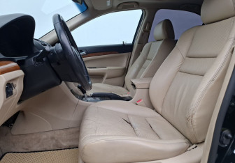Подержанный автомобиль Honda Accord Sedan 2007 года (10 фото)