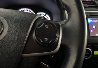 Подержанный автомобиль Toyota Camry Sedan 2014 года (16 фото)