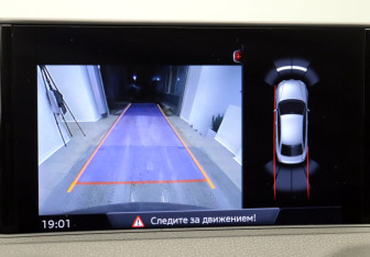 Подержанный автомобиль Audi A3 Sedan 2019 года (18 фото)