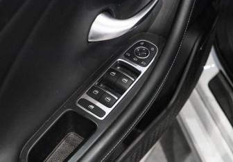 Подержанный автомобиль Chery Arrizo 8 2024 года (14 фото)