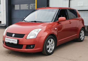 Подержанный автомобиль Suzuki Swift Hatchback 2008 года (1 фото)