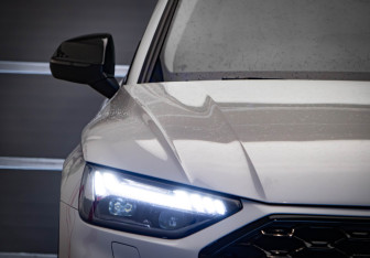 Подержанный автомобиль Audi Q5 2021 года (39 фото)