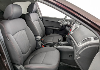 Подержанный автомобиль Kia Cerato Sedan 2011 года (23 фото)