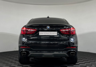Подержанный автомобиль BMW X6 2016 года (4 фото)