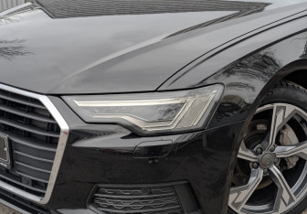 Подержанный автомобиль Audi A6 Sedan 2021 года (17 фото)
