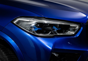 Подержанный автомобиль BMW X5 M 2021 года (16 фото)