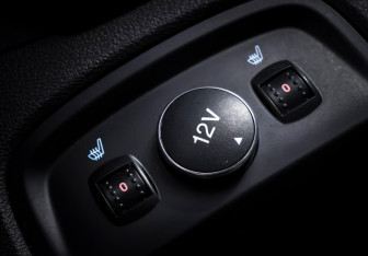 Подержанный автомобиль Ford Focus Sedan 2011 года (17 фото)