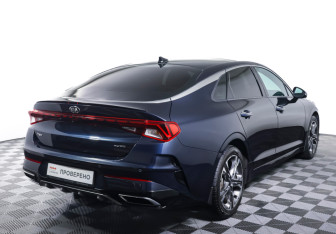 Подержанный автомобиль Kia K5 2021 года (5 фото)