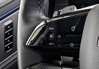 Подержанный автомобиль Exeed LX 2023 года (30 фото)