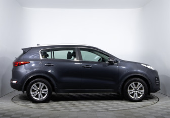 Подержанный автомобиль Kia Sportage 2018 года (4 фото)