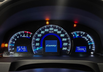 Подержанный автомобиль Toyota Camry Sedan 2011 года (9 фото)