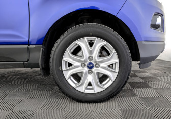 Подержанный автомобиль Ford EcoSport 2017 года (18 фото)
