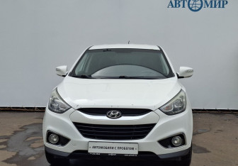 Подержанный автомобиль Hyundai ix35 2014 года (2 фото)
