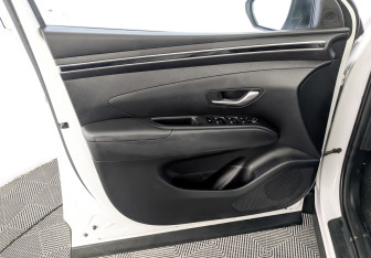 Подержанный автомобиль Hyundai Tucson 2021 года (20 фото)