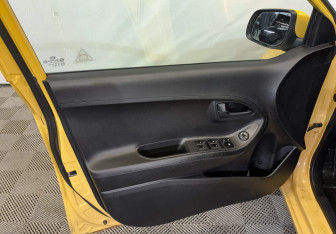 Подержанный автомобиль Kia Picanto 2011 года (17 фото)