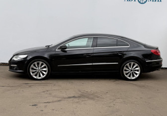 Подержанный автомобиль Volkswagen Passat CC 2011 года (8 фото)