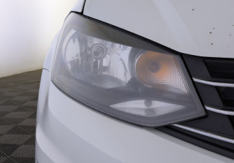 Подержанный автомобиль Volkswagen Polo Sedan 2019 года (11 фото)