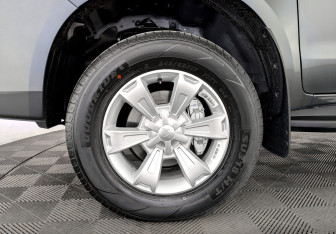 Новый Sollers ST6 2024 (7 фото)