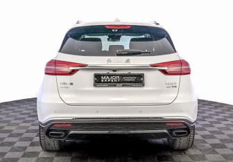 Подержанный автомобиль Hongqi HS5 2023 года (6 фото)