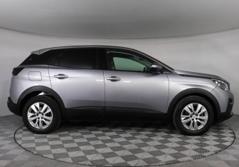 Подержанный автомобиль Peugeot 3008 2019 года (4 фото)