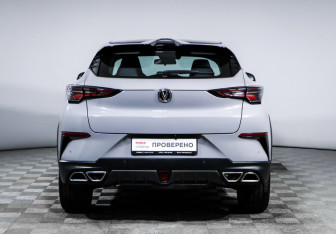 Подержанный автомобиль Changan UNI-T 2023 года (6 фото)