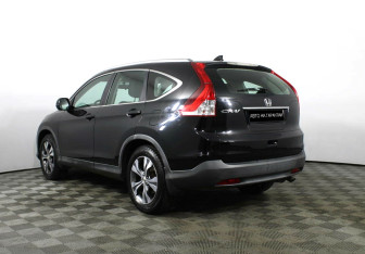 Подержанный автомобиль Honda CR-V 2012 года (3 фото)