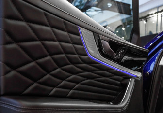 Подержанный автомобиль Hongqi HS5 2024 года (20 фото)