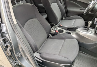 Подержанный автомобиль Nissan Juke 2012 года (21 фото)