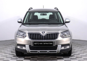 Подержанный автомобиль Skoda Yeti 2017 года (2 фото)