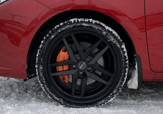 Подержанный автомобиль Omoda S5 GT 2023 года (9 фото)