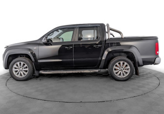 Подержанный автомобиль Volkswagen Amarok 2013 года (9 фото)