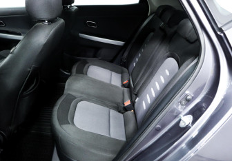 Подержанный автомобиль Kia Ceed Hatchback 2015 года (12 фото)