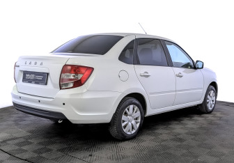 Подержанный автомобиль LADA (ВАЗ) Granta Sedan 2023 года (5 фото)
