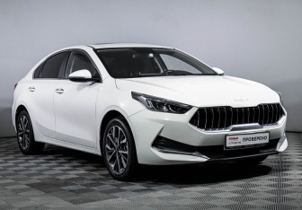 Подержанный автомобиль Kia K3 Sedan 2022 года (3 фото)