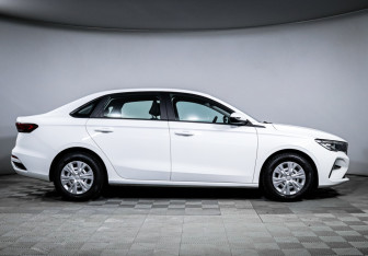 Подержанный автомобиль Geely Emgrand 2024 года (4 фото)