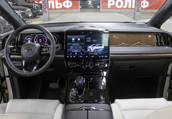 Подержанный автомобиль GAC M8 2024 года (14 фото)