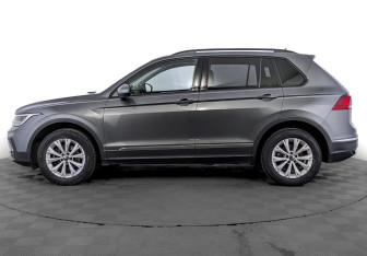 Подержанный автомобиль Volkswagen Tiguan 2021 года (8 фото)
