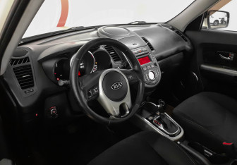 Подержанный автомобиль Kia Soul 2012 года (7 фото)