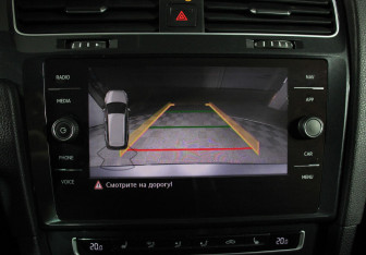 Подержанный автомобиль Volkswagen Golf Wagon 2019 года (13 фото)