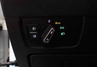 Подержанный автомобиль Volkswagen Passat Sedan 2015 года (10 фото)