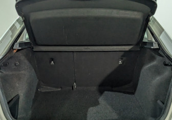 Подержанный автомобиль Skoda Rapid Liftback 2021 года (10 фото)